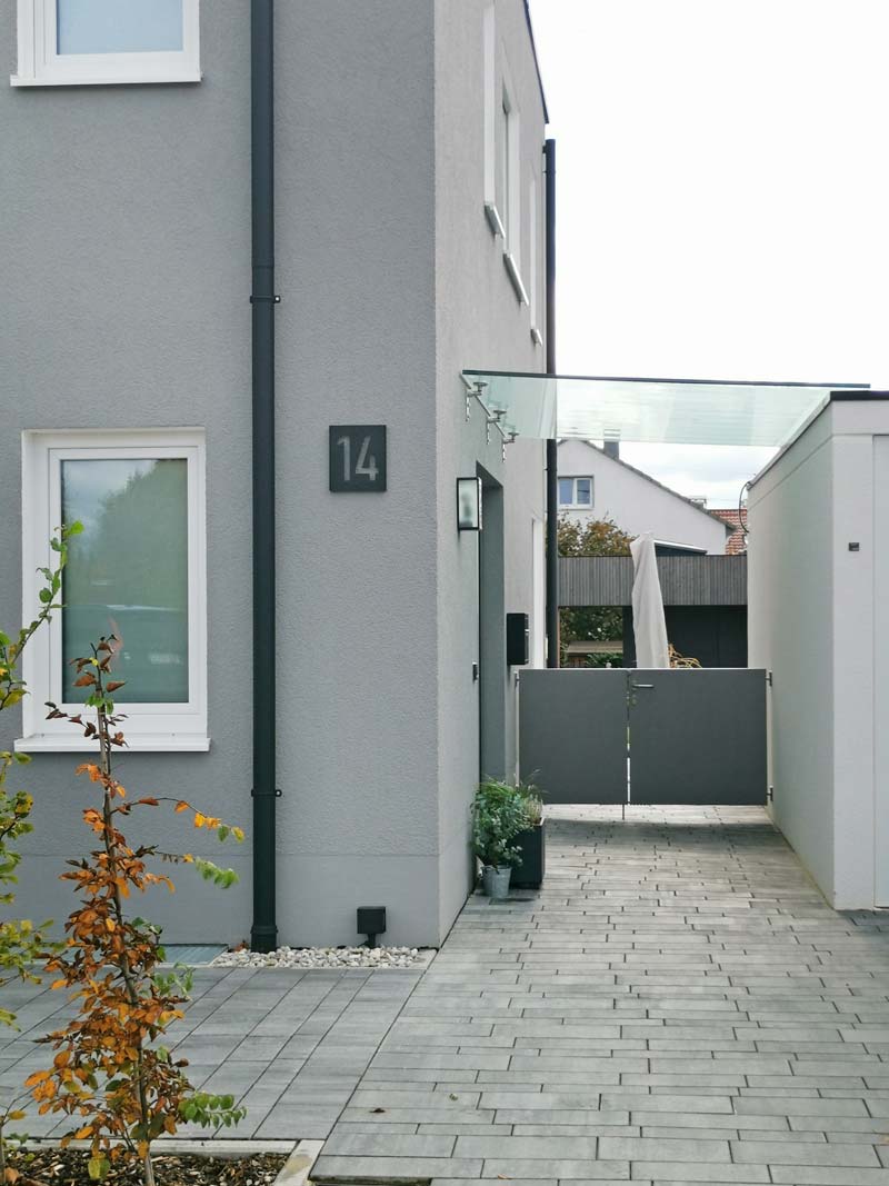 Neubau Doppelhaus mit Garagen in Friedberg 2021
